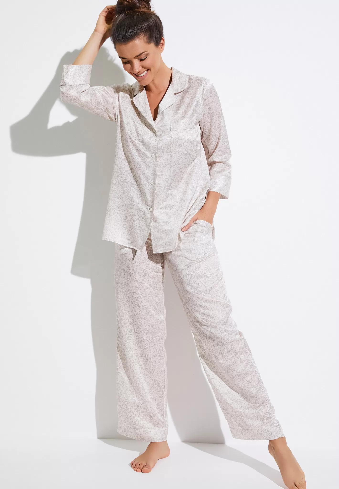 Online Cotton/Silkprint Women Pyjamas